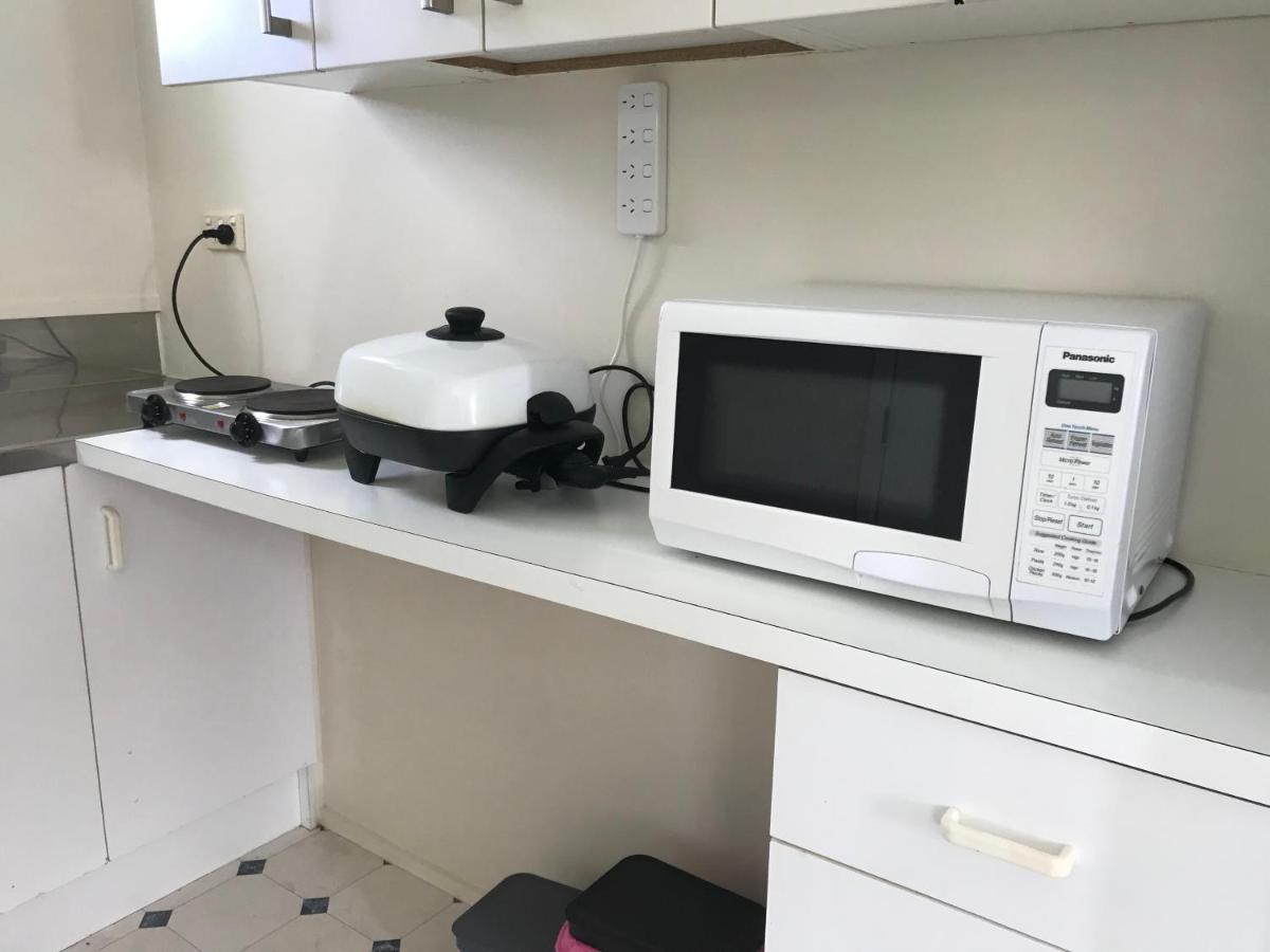 Tui Cottage Te Arai Екстериор снимка